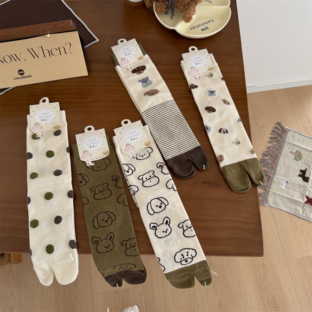 Dog Illustration Tabi Split‑To - огляд і ціна Toe Sock Split